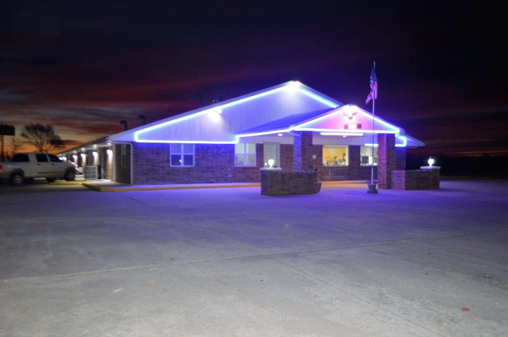 Night Inn Sweet Springs Exterior foto
